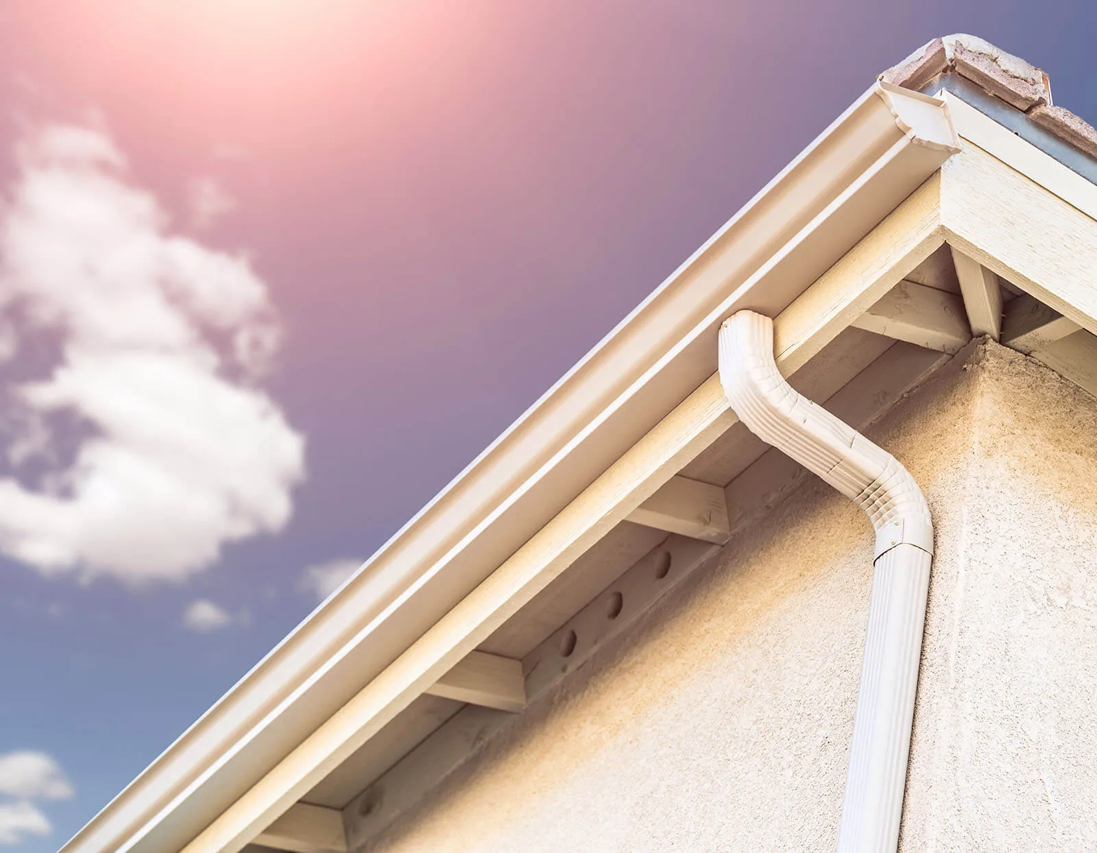 How do I know when my gutters need to be replaced?