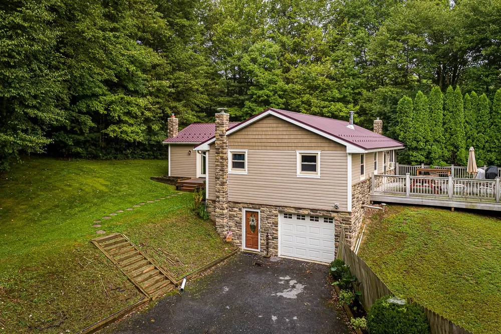 Lap & accent siding refresh, photo 1