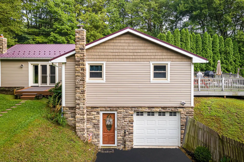 Lap & accent siding refresh, photo 3