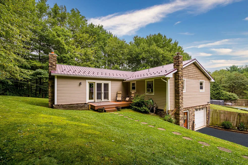 Lap & accent siding refresh, photo 5