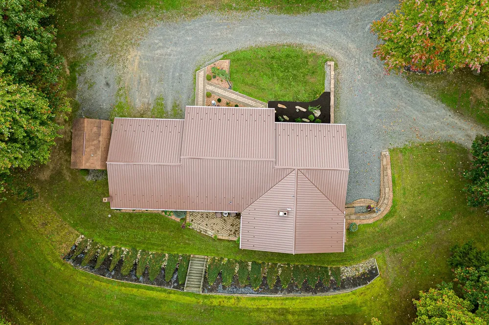 Bronze exposed-fastener metal roof, photo 4