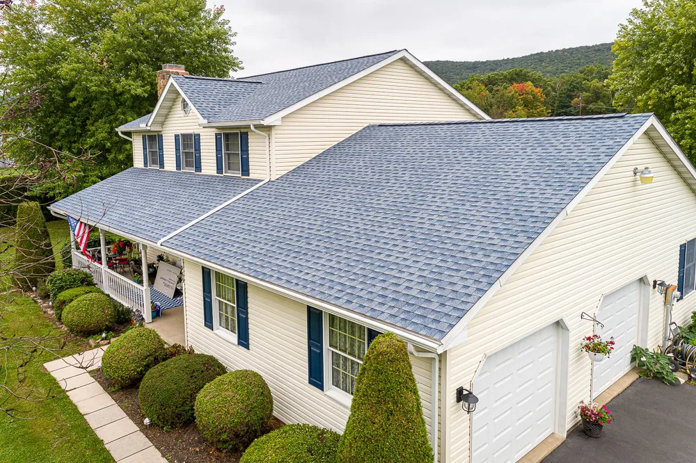Biscay architectural shingle roof, photo 2