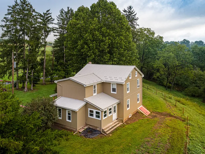 Full lap-siding makeover