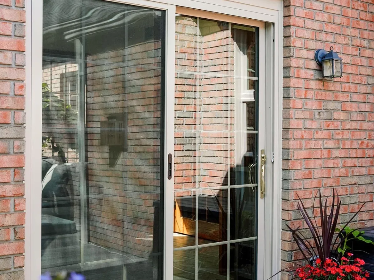 Aeris Patio Door