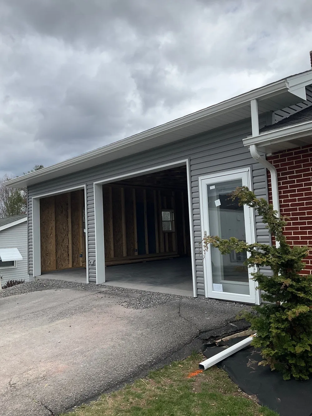 Tower City Residential Addition Featuring Gray Vinyl Siding and Garage, Tower City, PA, photo 8
